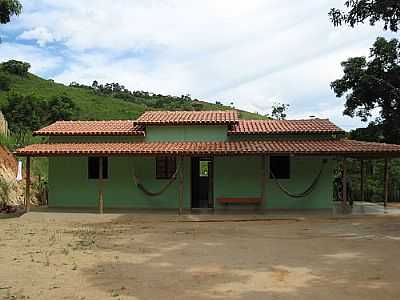 MINHA CASINHA-FOTO:DECIO COUTINHO  - ITABIRINHA DE MANTENA - MG