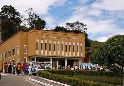 IGREJA ASSEMBLIA DE DEUS-FOTO:DECIO COUTINHO  - ITABIRINHA DE MANTENA - MG