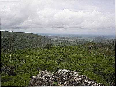 MIRANTE  FOTO  POR
EDUARDO GOMES  - ITACARAMBI - MG