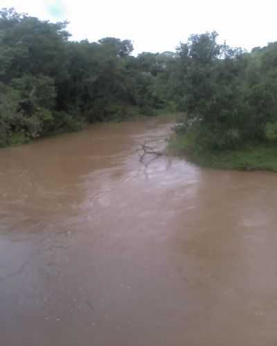 RIO EM ITAIM , POR JOS LUIZ - ITAIM - MG