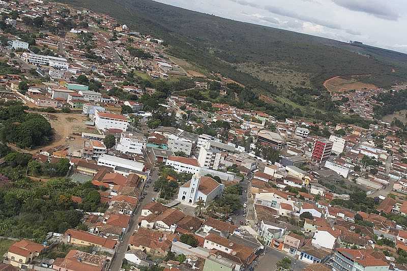 ITAMARANDIBA-MG-VISTA AREA DA CIDADE-FOTO:NELSON GUSMAO - ITAMARANDIBA - MG