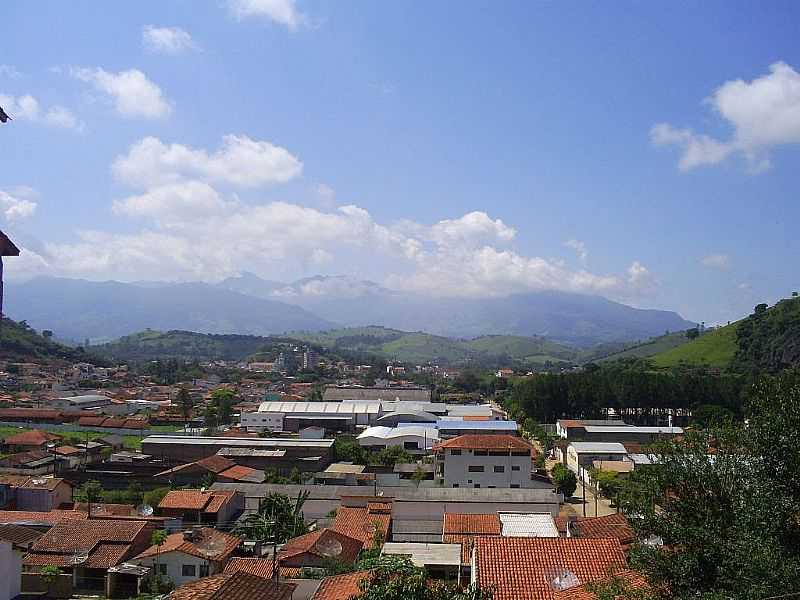 VISTA DE ITANHANDU A PARTIR DO BAIRRO DAS INDSTRIAS 
POR JBRMONTEIRO - ITANHANDU - MG