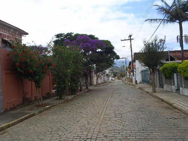 RUA JOAQUIM JOS RIBEIRO, POR JBRMONTEIRO1980 - ITANHANDU - MG