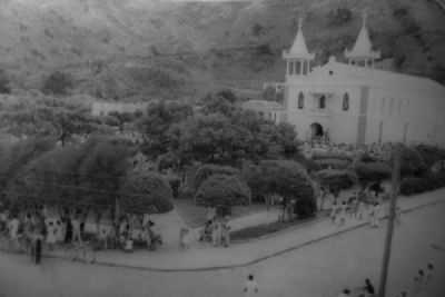 IGREJA MATRIZ, POR MARCOS MACHADO - ITANHOMI - MG