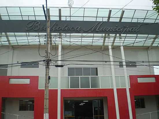 BIBLIOTECA MUNICIPAL POR ROSANA SALVADORI - ITAPAGIPE - MG