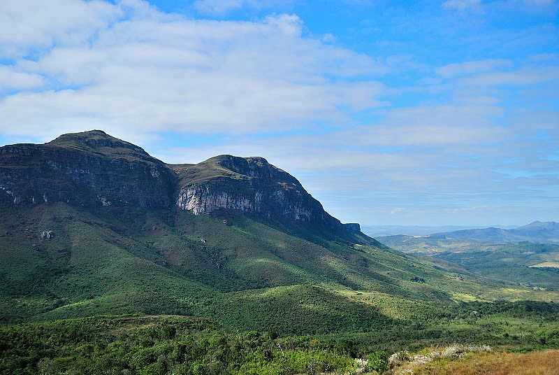 ITAPANHOACANGA-MG-SERRA DO ESPINHAO-FOTO:LEANDRO DURES - ITAPANHOACANGA - MG