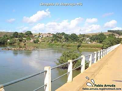 PONTE RIO POMBA-FOTO:FABIO ARRUDA MG  - ITAPIRUCU - MG