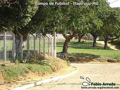 CAMPO DE FUTEBOL-FOTO:FABIO ARRUDA MG  - ITAPIRUCU - MG
