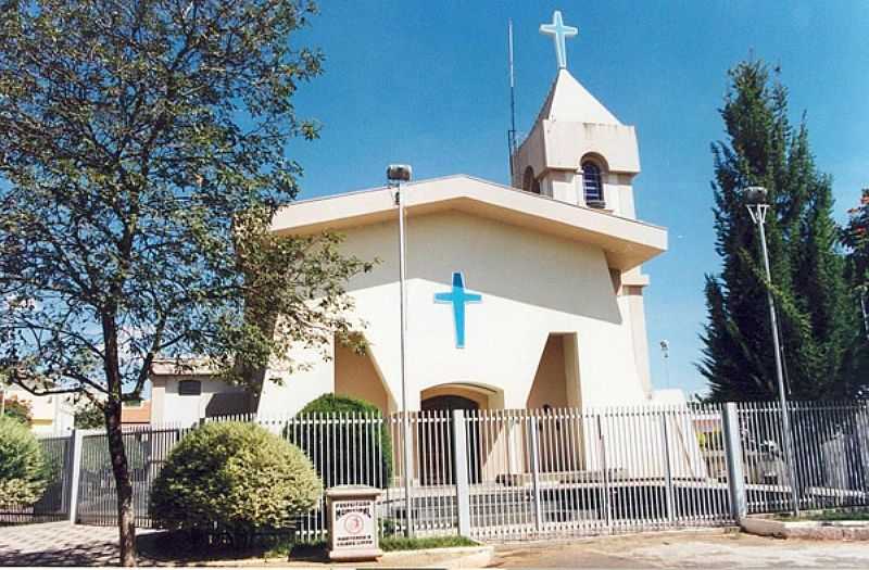 IGREJA MATRIZ SANTA TEREZINHA DO MENINO JESUS - FOTO PREFEITURA MUNICIPAL - ITA DE MINAS - MG