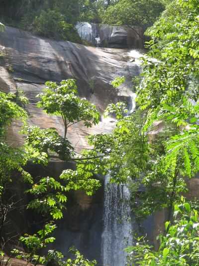 CACHOEIRA BOM JARDIM, POR FBIO ASSIS - ITAUNINHA - MG