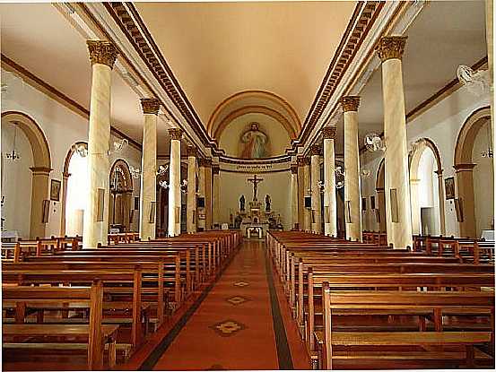 INTERIOR DA CATEDRAL DE SO JOS EM ITUIUTABA-MG-FOTO:LEANDRO ANTHON - ITUIUTABA - MG