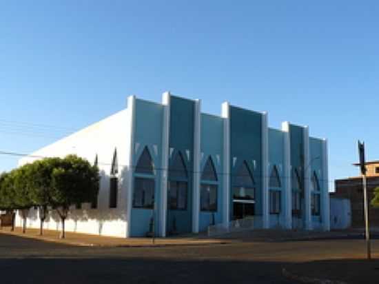 TEMPLO EVANGLICO-FOTO:ALTEMIRO OLINTO CRIS - ITURAMA - MG