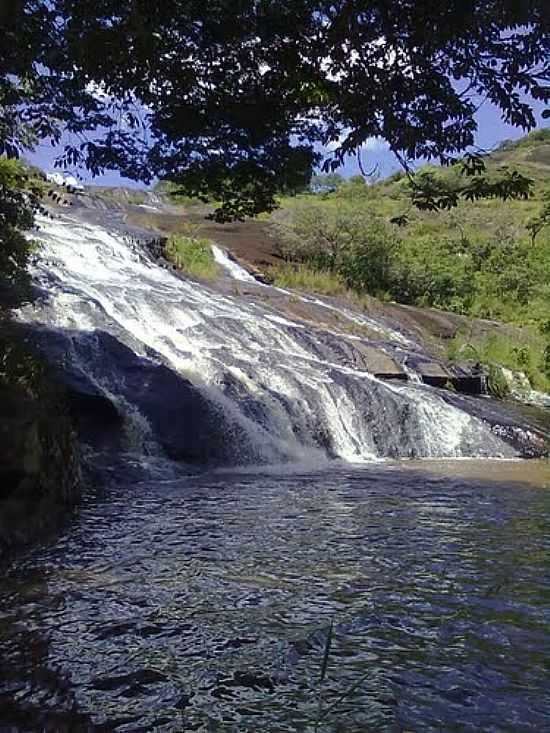 CACHOEIRA EM JACARANDIRA-FOTO:NEWPROFILE0 - JACARANDIRA - MG