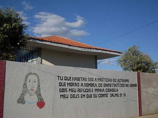 EE ANTNIO CATUL EM JANABA-FOTO:HENRIQUEBELZONTE - JANABA - MG
