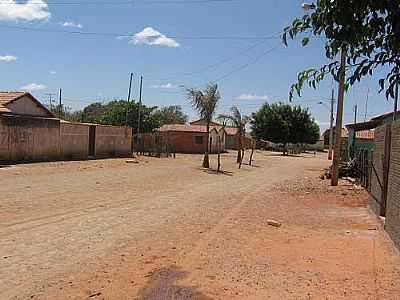 RUA DA CIDADE-FOTO:DOUGLAOBH  - JAPONVAR - MG