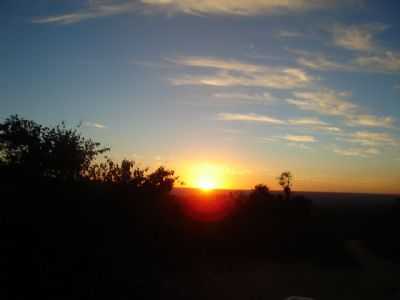 VISTA DO POR DO SOL DA COMUNIDADE DE VEREDAS, POR NILDA - JENIPAPO DE MINAS - MG
