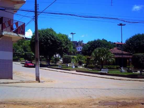 PRAA MANOEL RODRIGUES, POR ADALCIO - JENIPAPO DE MINAS - MG