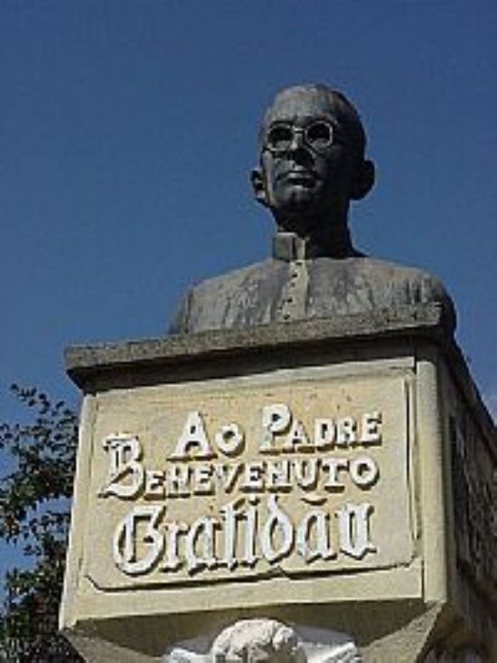 BUSTO DO PADRE BENEVENUTO, POR JOS LUIZ R FERREIRA - JEQUERI - MG