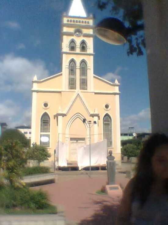 IGREJA MATRIZ, POR ANA LUCIA GOMES - JEQUERI - MG