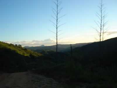 MUNICPIO DE SERRA VELHA-JEQUERI- MG, POR MARIA DA PENHA ASSIS  - JEQUERI - MG