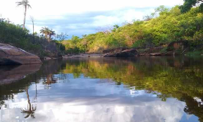CRREGO DO STIO: POO DOS COQUEIROS, JEQUITA-MG, POR ROBSON LIMA LEITE - JEQUITA - MG
