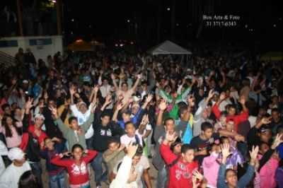 FESTA DO SANTSSIMO 2009, POR HERMANO RENER SATURNINO - JEQUITIB - MG