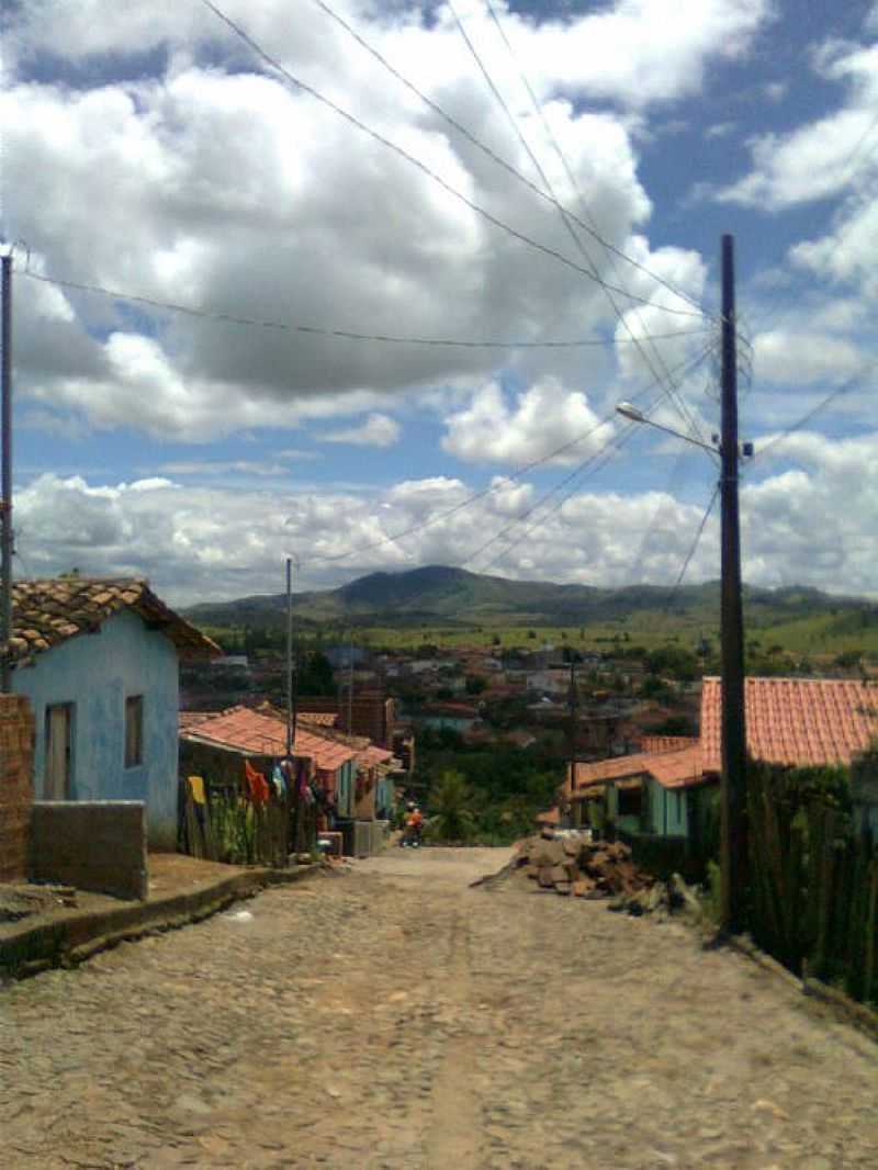 VISTA DO BAIRRO DA SAUDADE. JORDNIA MG, POR MANOEL FRANCISCO RUAS JNIOR - JORDNIA - MG