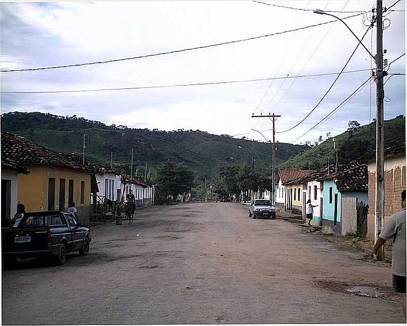 JUNCO DE MINAS-MG-RUA PRINCIPAL NO CENTRO-FOTO:FUDEDOR - JUNCO DE MINAS - MG