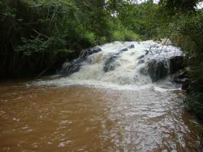 CACHOEIRA, POR EDUARDA - JURUAIA - MG