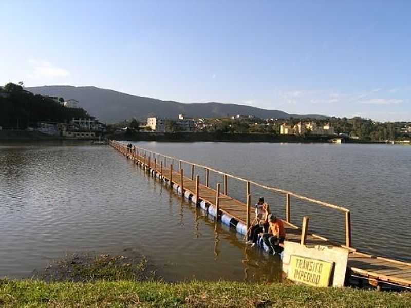 LAMBAR-MG-PONTE QUE LIGA O TELEFRICO  CURVA DOS NOVENTA-FOTO:MMAXIMIANO - LAMBARI - MG