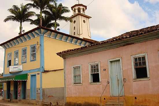 LAMIM-MG-CASAS HISTRICAS NO CENTRO-FOTO:TIAGO ASSIS S. REIS - LAMIM - MG