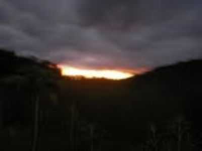 POR DO SOL, POR TATIANE - LEME DO PRADO - MG