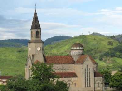 CATEDRAL DE SO  SEBASTIO, POR EDERCIO JOSE DE AGUIAR - LEOPOLDINA - MG