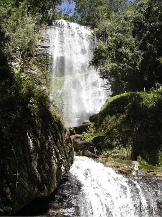 CACHOEIRA DO SOSSEGO EM LIMA DUARTE-MG-FOTO:MARCIO LUCINDA - LIMA DUARTE - MG