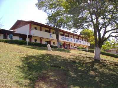 ESCOLA ESTADUAL , POR ROBERTO - LUISBURGO - MG