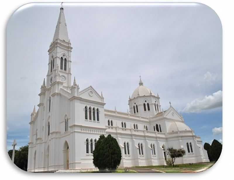 CATEDRAL DIOCESANA NOSSA SENHORA DA LUZ - LUZ - MG