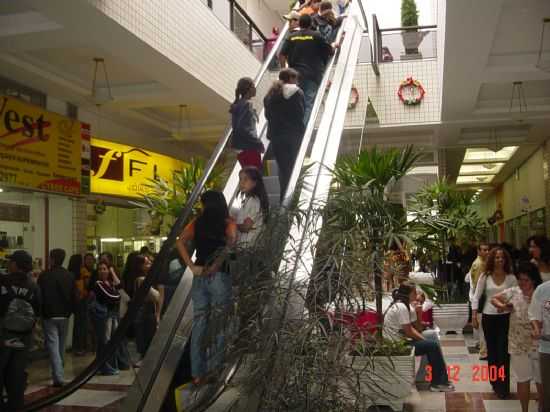 MACHADO SHOPPING, POR MACHADO SHOPPING - MACHADO - MG