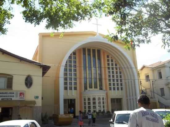 IGREJA MATRIZ SAGRADA FAMLIA, POR JOS AUGUSTO BRIGAGO - MACHADO - MG