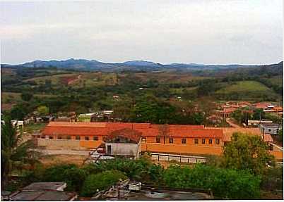 ESCOLA ESTADUAL MACUCO DE MINAS, POR GABRIELA FURTADO - MACUCO DE MINAS - MG