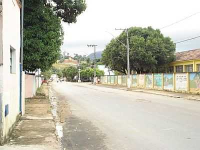 AV.FREI GASPAR-FOTO:THALES DUTRA  - MANTENA - MG