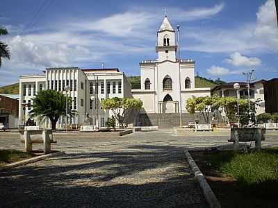 IGREJA MATRIZ-FOTO:EDSON PEDROSA  - MANTENA - MG