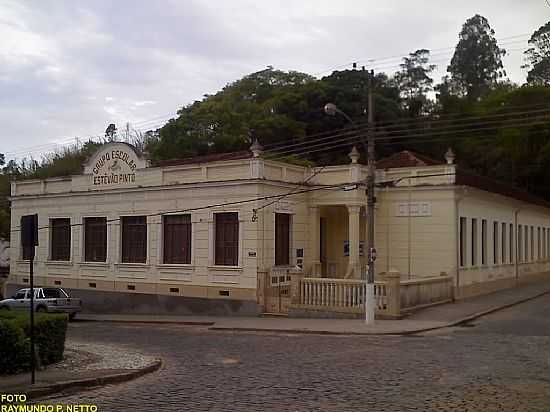 MAR DE ESPANHA-MG-PATRIMNIO HISTRICO,GRUPO ESCOLAR ESTVO PINTTO-FOTO:RAYMUNDO P NETTO - MAR DE ESPANHA - MG