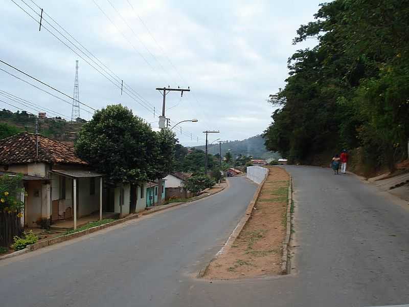 MARILAC-MG-ENTRADA DA CIDADE-FOTO:IZAIDES - MARILAC - MG