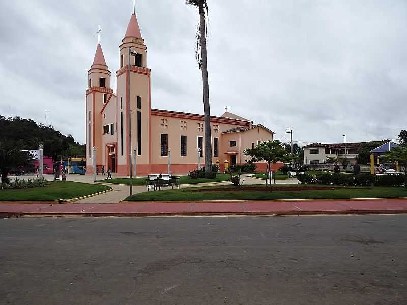 MARILAC-MG-PRAA E MATRIZ DE SANTA LUSA-FOTO:GILMARJOSESILVA - MARILAC - MG