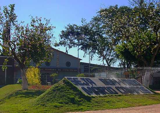 PRAA DA MATRIZ-FOTO:MONTANHA - MRIO CAMPOS - MG