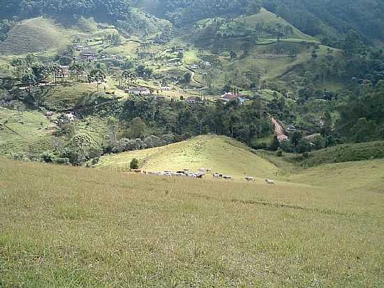 MARMELPOLIS-MG-BAIRRO CUBATO DE CIMA-FOTO:CESAR RIBEIRO JR. - MARMELPOLIS - MG