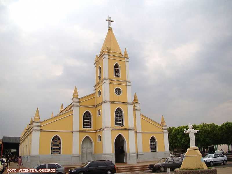 MATO VERDE-MG-MATRIZ DE SANTO ANTNIO DE PDUA-FOTO:VICENTE A. QUEIROZ - MATO VERDE - MG