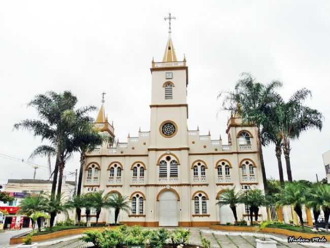 IGREJA MATRIZ - POR SAMUEL JONATHAN CORREA CARLOS - MATOZINHOS - MG