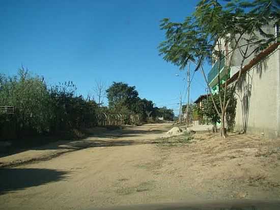 RUA DE MELO VIANA-FOTO:JAIRONUNES - MELO VIANA - MG