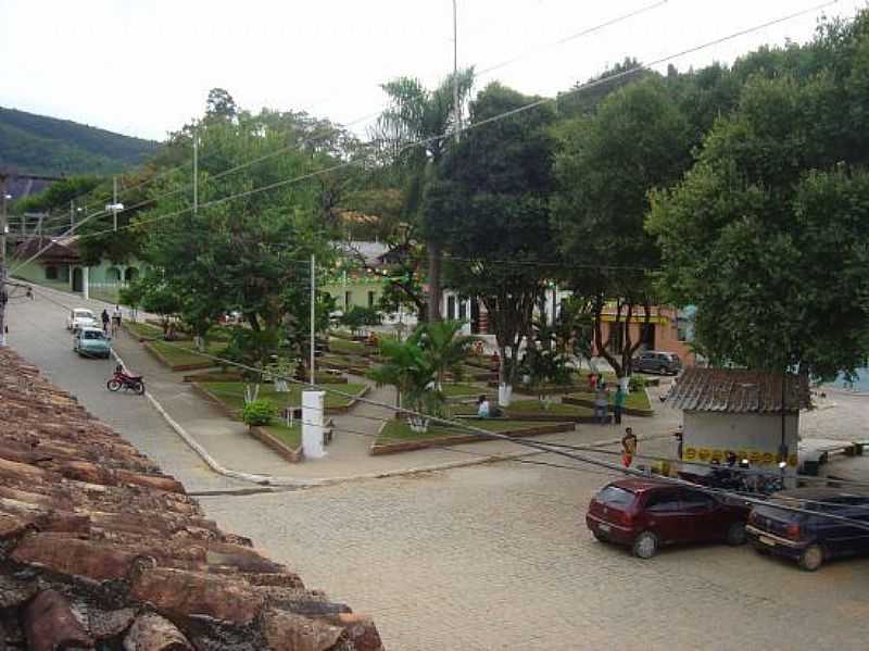 MESQUITA - MG POR MARIA DAS GRAAS DE SOUZA - MESQUITA - MG